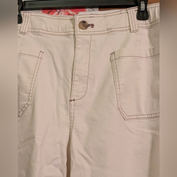 Lane Bryant Women's Straight Leg Cream Jeans - Picture 5 of 9